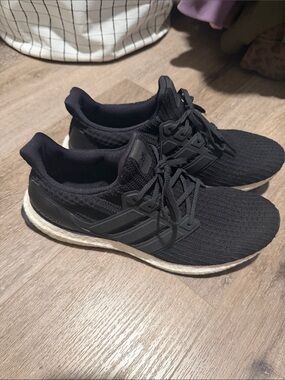 Adidas ultra boost - mens 9.5 womens 11